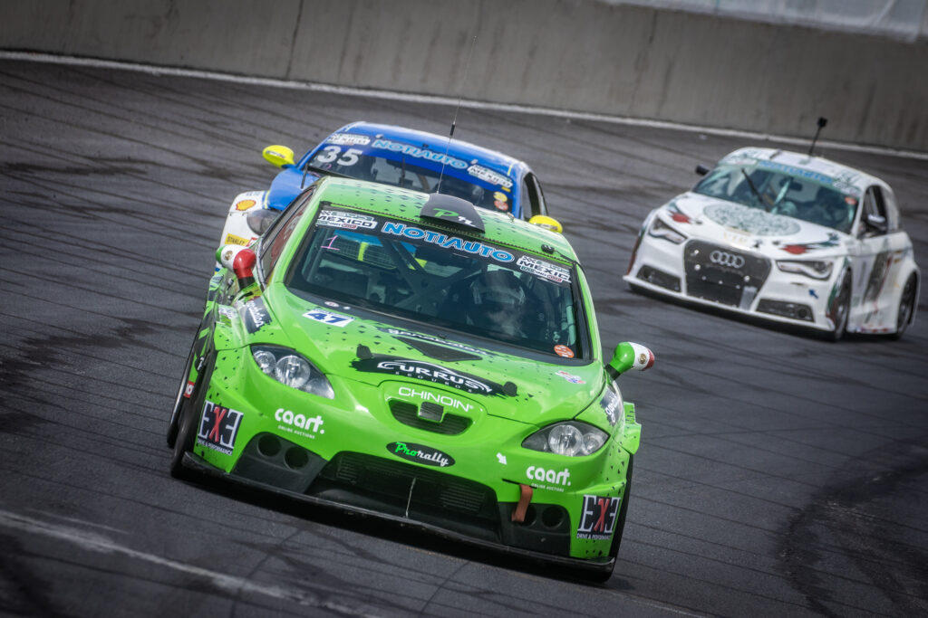 El Autódromo Internacional Miguel E. Abed fue escenario este sábado de la séptima fecha de la temporada 2026 del BYD México Racing Cup, el Gran Premio México Súper Fan,
